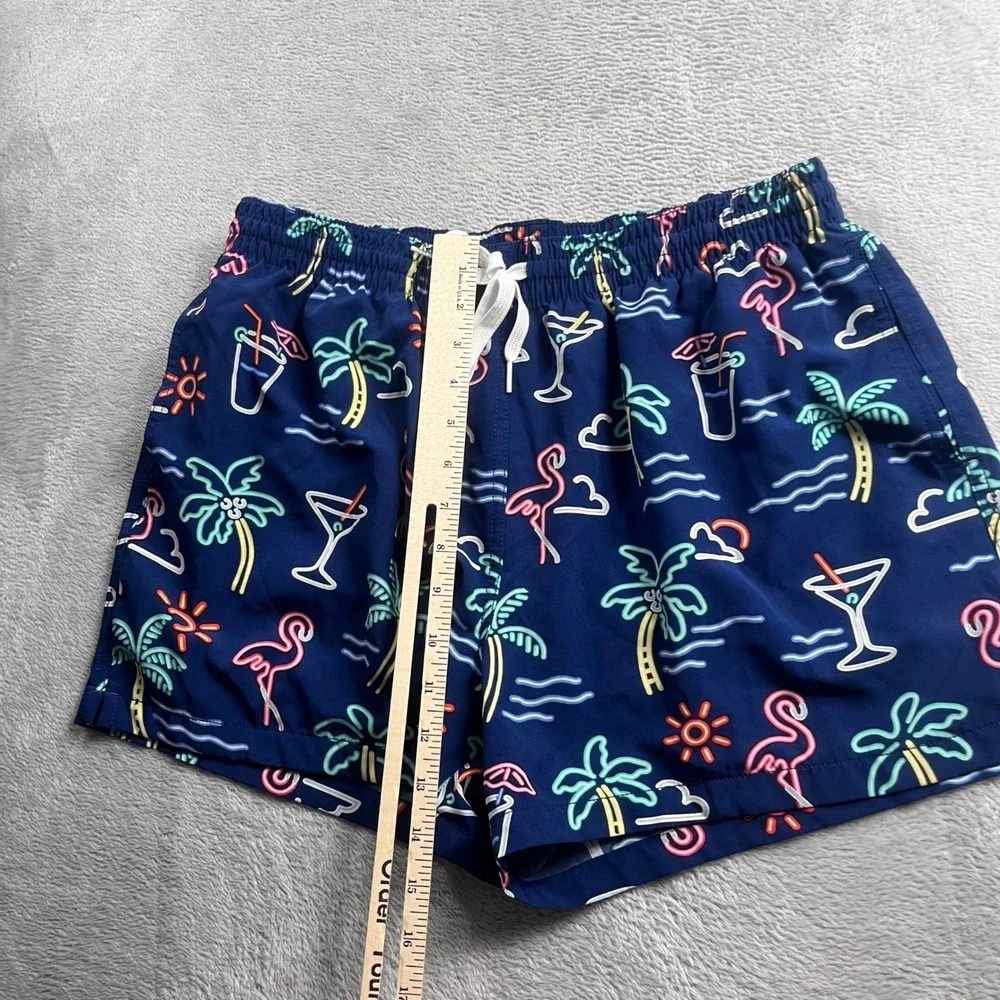 Chubbies Mens XL Swim Trunks Navy Neon Flamingo Palm Tree 4 Inch Inseam Shorts